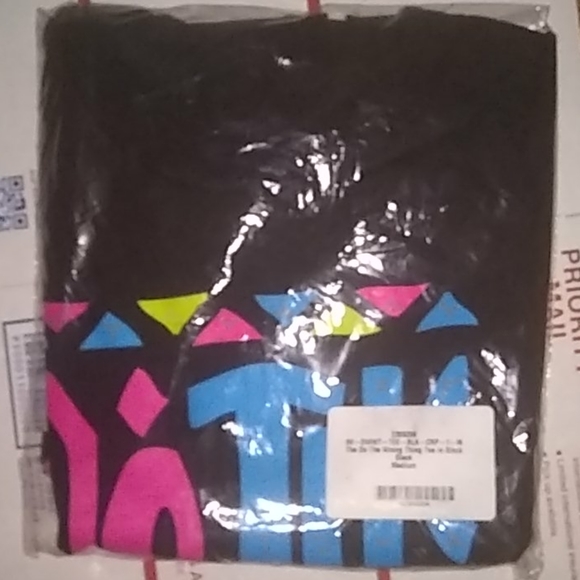 COPY - NEW CreepStreet brand "DO THE WRONG THING"… - Picture 4 of 7